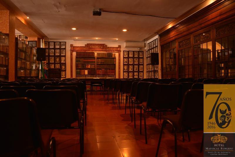 Hotel Mariscal Robledo Santa Fe de Antioquia Ngoại thất bức ảnh